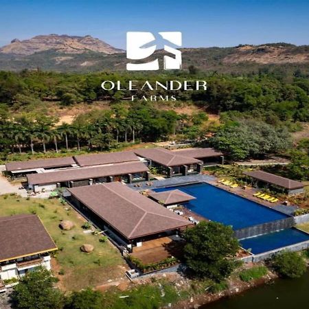 Готель Oleander Farms, Карджат Екстер'єр фото